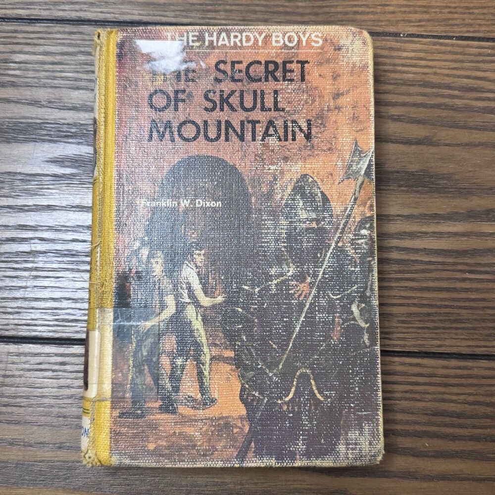 Hardy Boys Lot 2 Books Detective Handbook + Secret of Skull Mountain Dixon HC